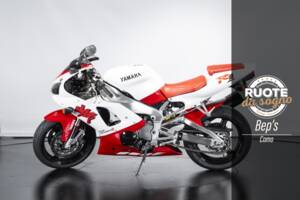 Image 1/44 de Yamaha YZF 1000 R1 (1998)