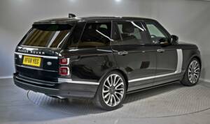 Bild 15/50 von Land Rover Range Rover Autobiography SDV8 (2018)