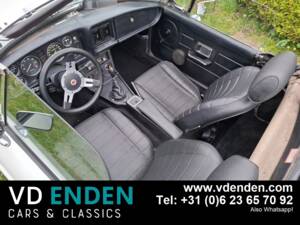 Immagine 24/33 di MG MGB (1978)
