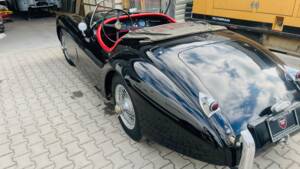 Image 3/7 of Jaguar XK 120 OTS (1954)