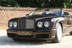 Image 21/50 de Bentley Azure (2008)