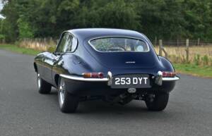 Image 7/50 de Jaguar Type E 3.8 (1962)