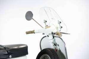 Bild 32/50 von Piaggio Vespa 125 Super (1966)