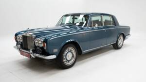 Bild 1/15 von Rolls-Royce Silver Shadow I (1975)