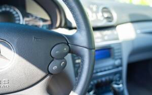 Image 41/49 of Mercedes-Benz CLK 280 (2006)