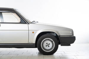 Image 5/50 of Alfa Romeo 90 2.0 V6 Super (1987)