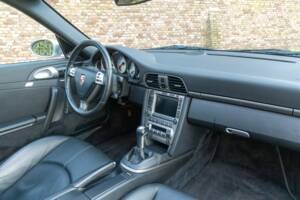 Image 29/50 of Porsche 911 Carrera (2007)