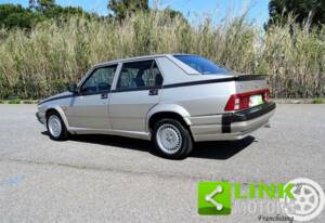 Imagen 4/10 de Alfa Romeo 75 1.8 Turbo (1988)