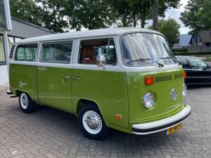 Image 1/73 of Volkswagen T2b Kombi (1978)