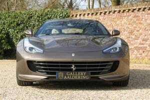 Immagine 38/50 di Ferrari GTC4Lusso (2018)