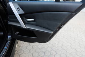 Afbeelding 42/51 van BMW M5 (2007)