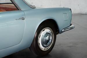 Bild 10/50 von Lancia Flaminia GT 2.5 3C Touring (1963)