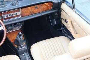 Image 13/50 of FIAT 124 Spider CS1 (1978)