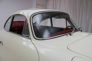 Image 13/23 of Porsche 356 C 1600 SC (1964)