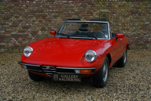 Image 19/50 of Alfa Romeo Spider Veloce 2000 (1982)