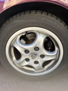 Image 30/84 of Porsche 968 (1992)