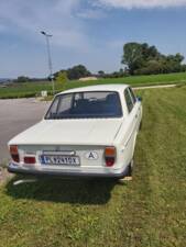 Immagine 2/8 di Volvo P 144 (1972)