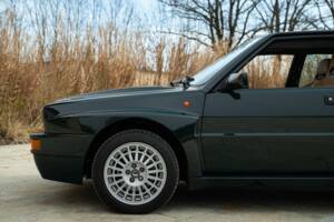 Bild 28/50 von Lancia Delta HF Integrale 16V (1992)