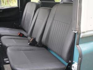 Bild 10/15 von Land Rover 88 (1982)
