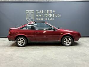 Image 41/50 of Nissan 100 NX (1994)