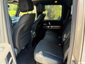 Image 20/28 de Mercedes-Benz G 500 (LWB) (2019)