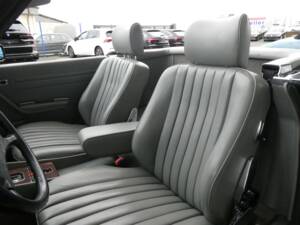 Immagine 11/24 di Mercedes-Benz 300 SL (1986)