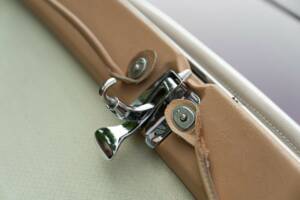Image 50/50 de Jaguar E-Type 3.8 (1964)