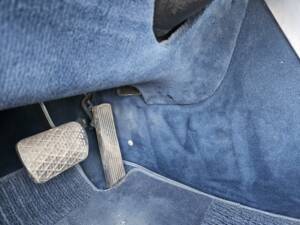 Image 38/100 of Mercedes-Benz 500 SEL (1983)