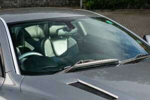 Image 11/39 of Aston Martin V12 Vanquish (2003)