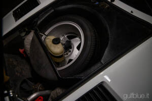 Image 42/72 of Ferrari 208 GTS Turbo (1985)