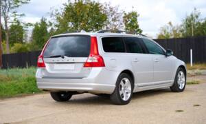 Imagen 3/50 de Volvo V70 AWD (2009)