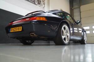 Image 30/50 de Porsche 911 Carrera (1995)
