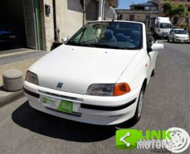 Image 2/10 of FIAT Punto 85 16V (1999)