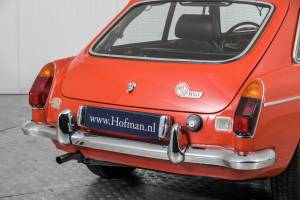 Bild 30/50 von MG MGB GT (1975)
