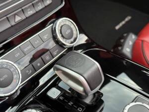 Bild 21/46 von Mercedes-Benz SLS AMG Roadster (2012)