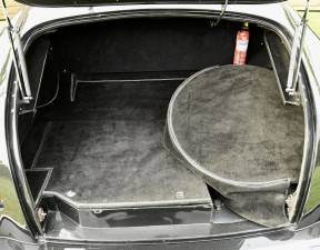 Image 28/50 of Bentley S 1 Continental DHC (1955)