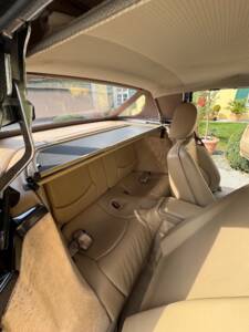 Bild 10/22 von Mercedes-Benz SL 500 (2000)