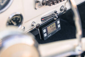 Image 32/42 of Mercedes-Benz 190 SL (1961)