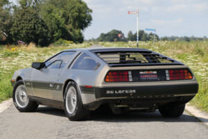Immagine 2/32 di DeLorean DMC-12 (1981)