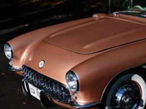 Image 18/36 of Chevrolet Corvette (1956)