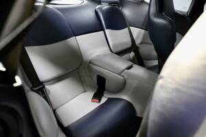 Image 26/50 of Aston Martin DB 7 GT (2004)