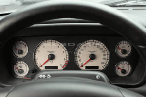 Imagen 14/27 de Aston Martin DB 7 Zagato (2004)