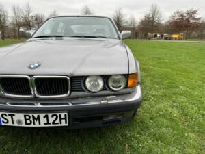 Bild 6/8 von BMW 750iL (1989)