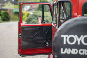 Image 29/44 de Toyota Land Cruiser FJ 40 (1979)
