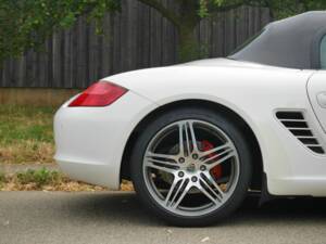 Image 17/50 de Porsche Boxster S (1900)