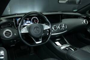 Immagine 13/30 di Mercedes-Benz SL 500 (2017)