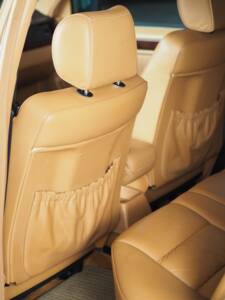Bild 49/53 von Mercedes-Benz 300 E 4-Matic (1993)