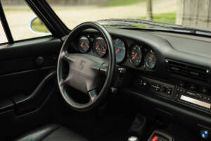 Image 63/90 de Porsche 911 Carrera 4S (1996)