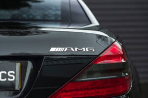 Afbeelding 16/30 van Mercedes-Benz SL 65 AMG (2004)