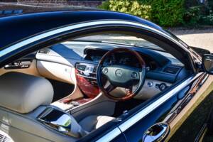 Bild 8/37 von Mercedes-Benz CL 600 (2007)